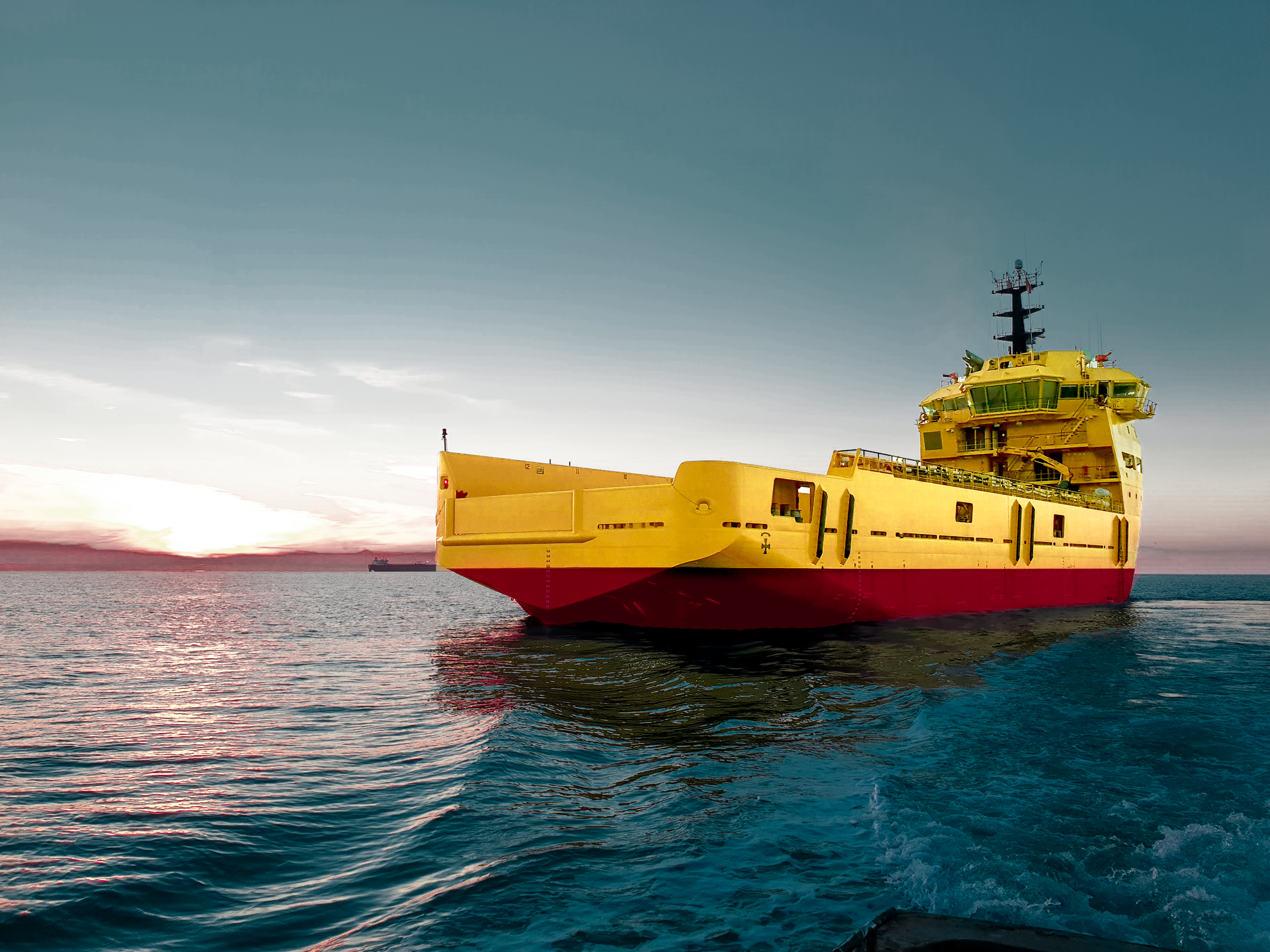 Roodhart Marine Services BV header image